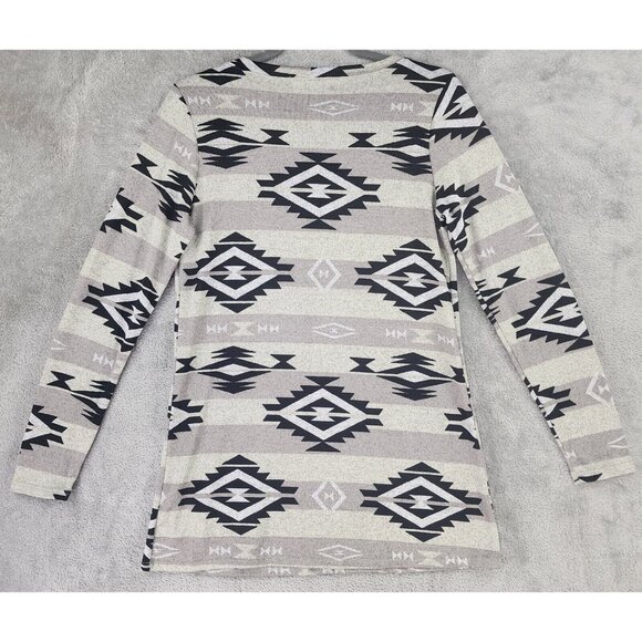 Living Doll Shirt Womens Large Gray Black Southwestern Long Sleeve Pullover Top - Picture 2 of 11